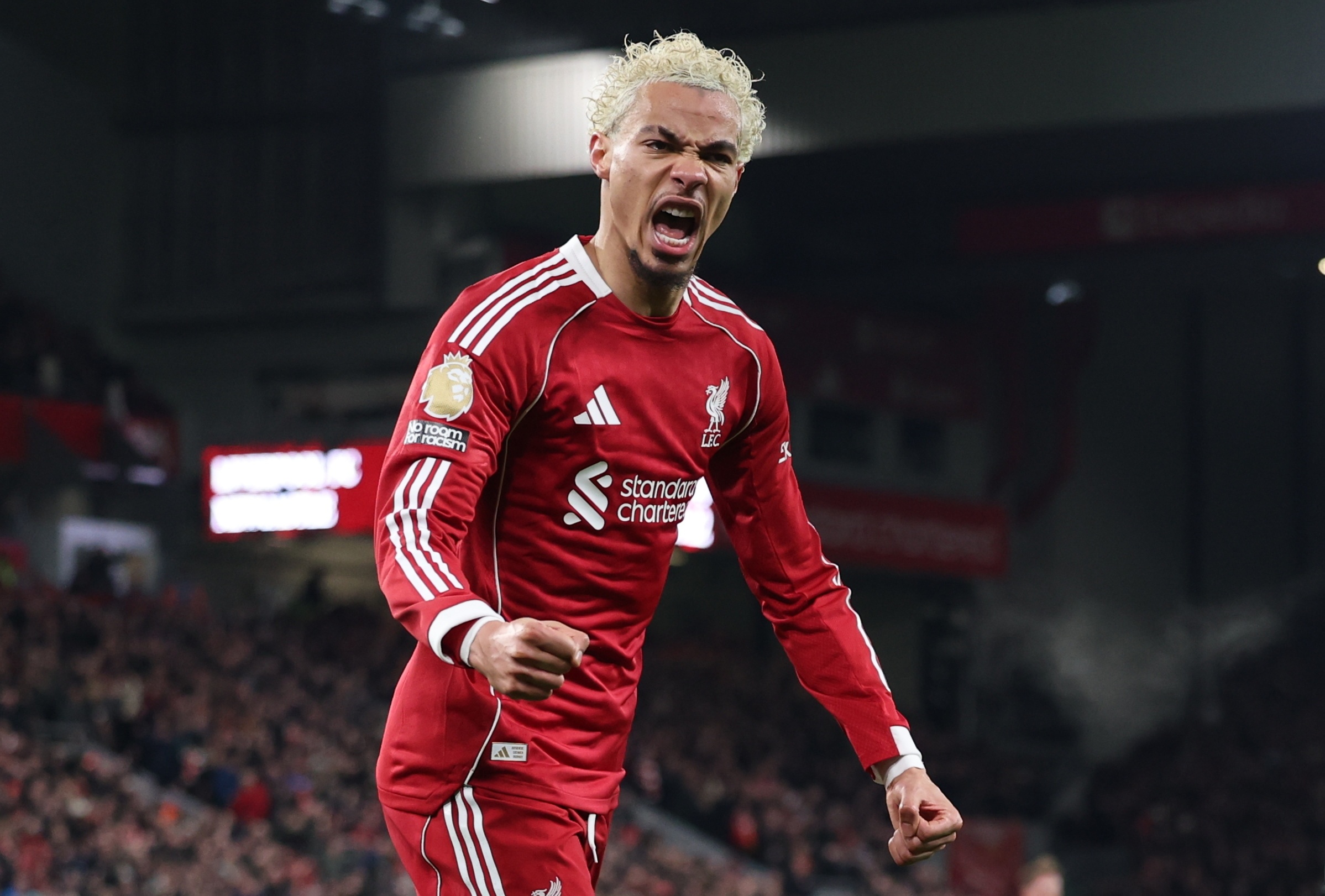 阿媒：斯卡洛尼已经准备好欧美杯初选名单，但是担忧比赛无法进行