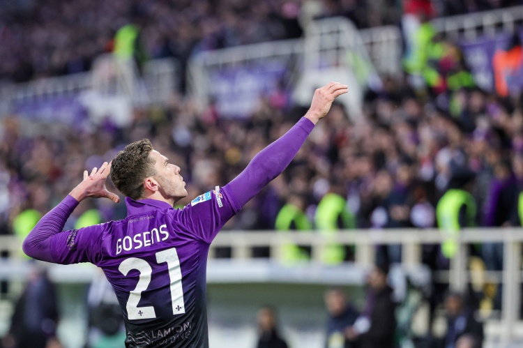 隋菲菲：中国女篮年轻球员进攻端有提升 但防守端暴露更大的漏洞