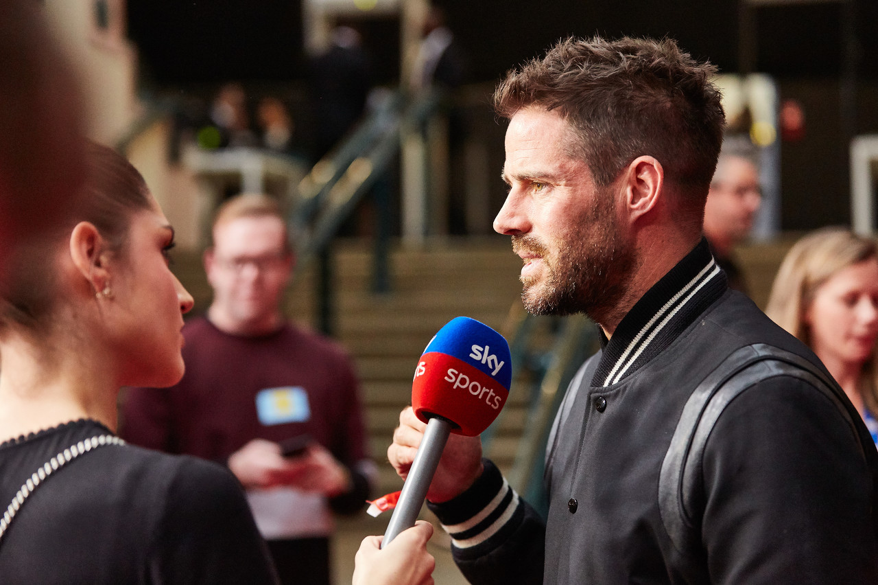 阿媒：斯卡洛尼已经准备好欧美杯初选名单，但是担忧比赛无法进行